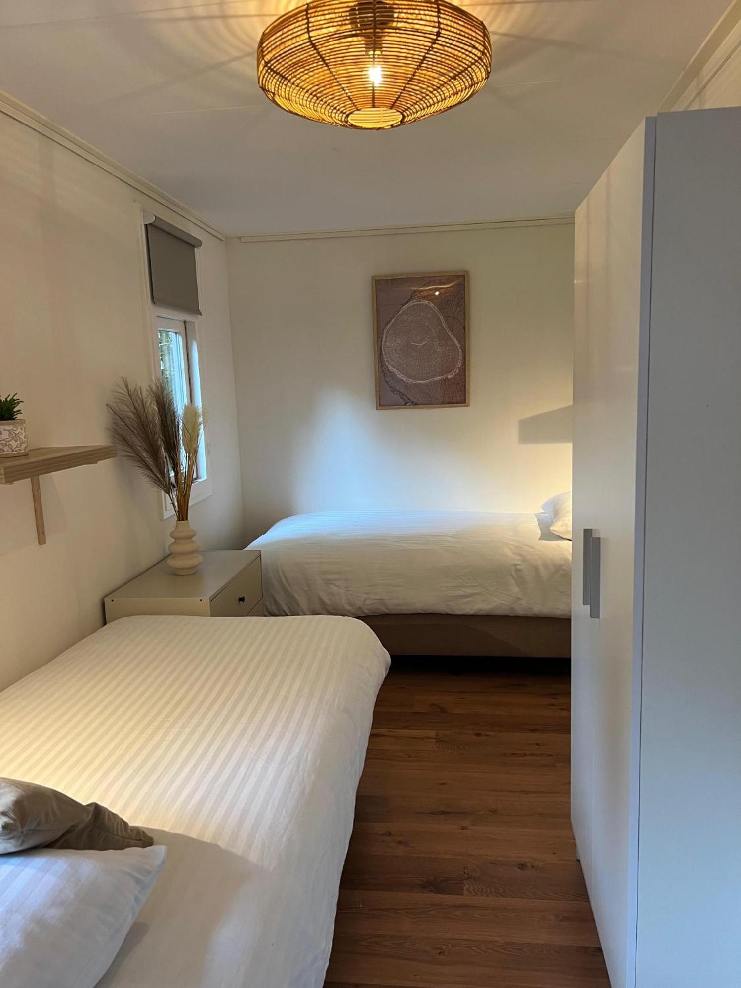 Luxe Boshuisje Met Prive Wellness & Jacuzzi Op De Veluwe Ermelo Bagian luar foto